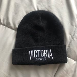 VS Sport Winter Beanie Hat
